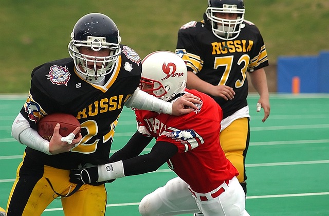 足球曼城豪取八连胜，瓜帅怒赞全队发挥完美